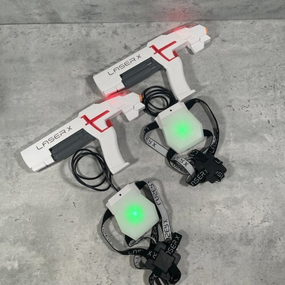 LASER X Laser Gaming Set Indoor Outdoor LAZER TAG GUNS 2‎ Players Kid Approved - Picture 1 of 8
